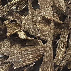 عود خشب طبيعي